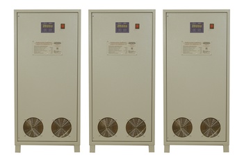 Трехфазный комплект 22 кВА из стабилизаторов PS7500SQ-I-25